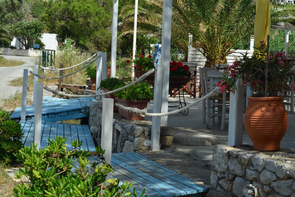 Pegasus Studios & Apartments Skyros Exterior photo