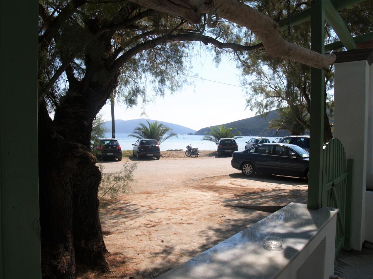 Pegasus Studios & Apartments Skyros Exterior photo
