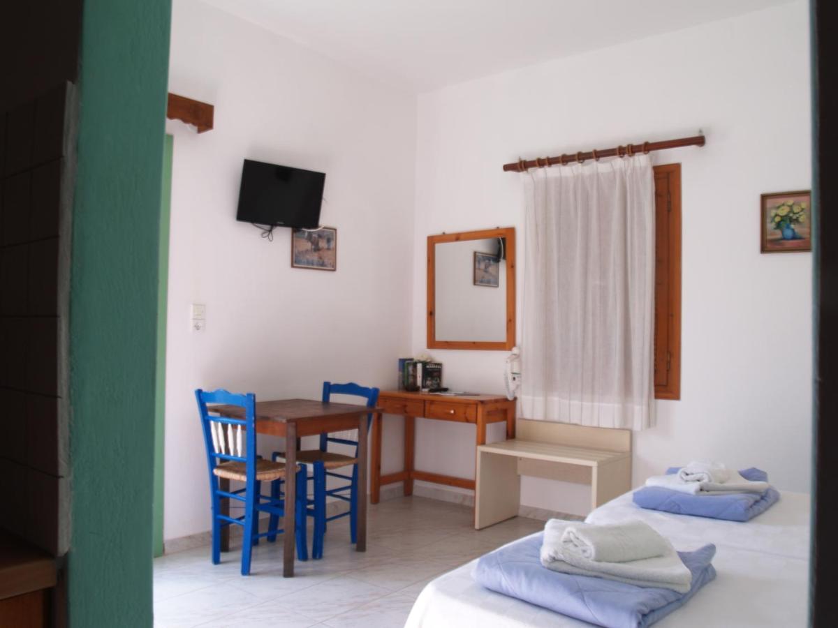 Pegasus Studios & Apartments Skyros Exterior photo